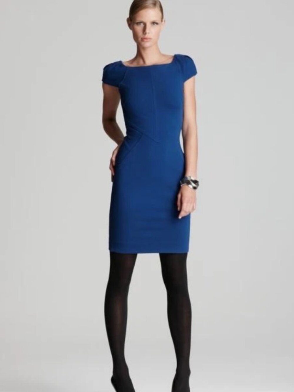 NWT Diane Von Furstenberg Helen Dress Women's 4 Blue Ponte Split Sleeve Cocktail